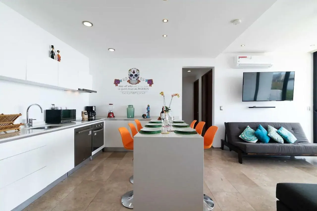 Oasis 2Br Btw 5Ta And Beach Early-Late Check In-Out Option Playa del Carmen Mexico